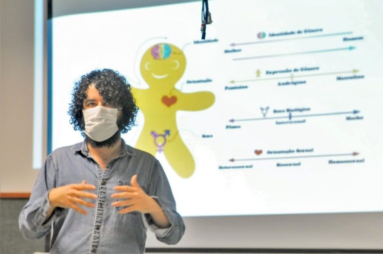 Comunidade LGBT+ conta com rede de proteção