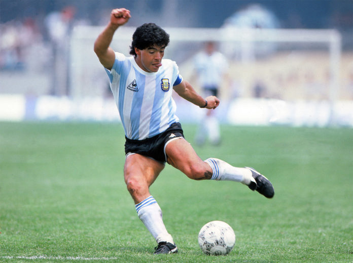 Aos 60 anos, morre ídolo argentino Diego Maradona
