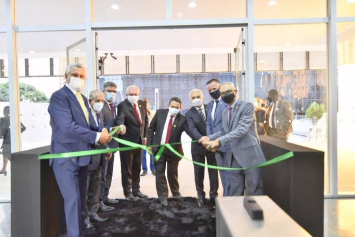 Caiado comemora inauguração e aniversário da Corte goiana