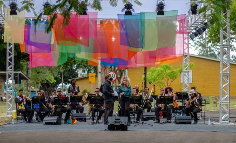 Museu Vivo da Memória Candanga recebe Orquestra Popular Marafreboi Criado em 2007, o grupo dedicado aos ritmos populares nordestinos teve apoio do FAC do DF para gravar seu primeiro DVD