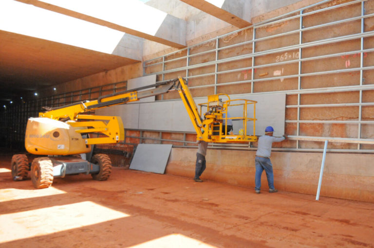 Avança aplicação de revestimento interno no Túnel de Taguatinga