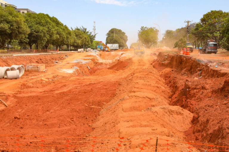 Estrutura de concreto do viaduto do Sudoeste está pronta