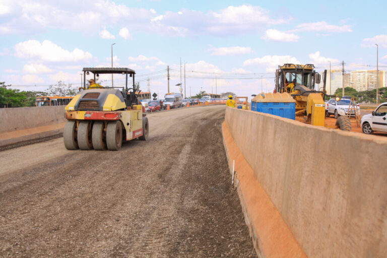 Marginal norte do Túnel de Taguatinga interditada para reforma