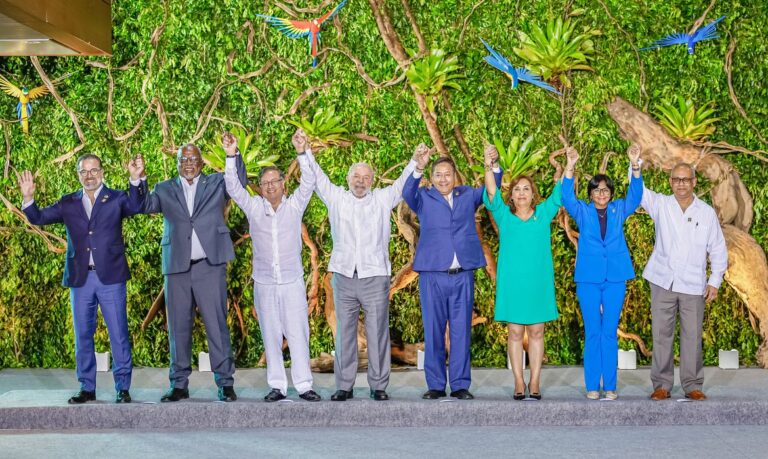 Presidentes de oito países amazônicos assinam Declaração de Bel