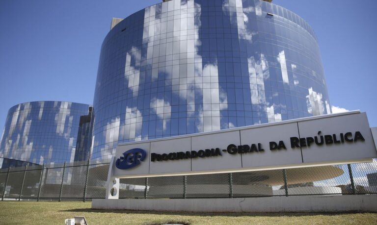 PGR pede que posição contra marco temporal se estenda a quilombolas