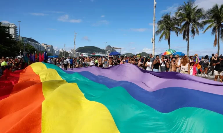 Parlamentares e organizadores pedem recursos para Parada LGBTI+ do Rio