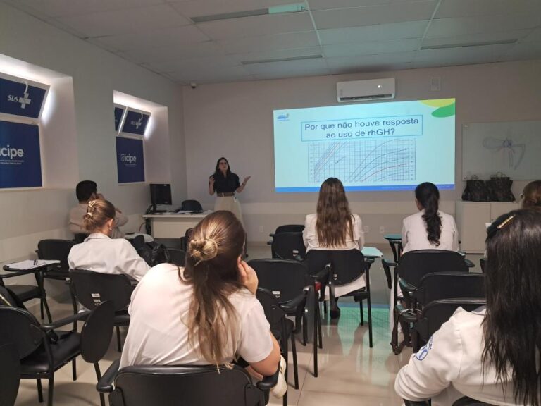 Pesquisa realizada no Hospital da Criança de Brasília apresenta nova mutação genética em criança com baixa estatura